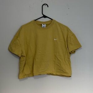 Nike Cropped T